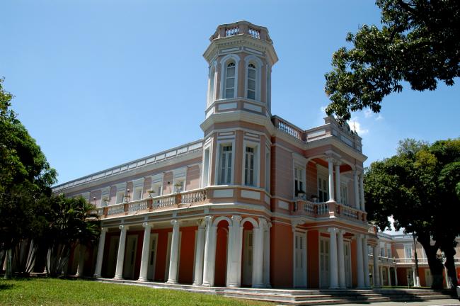 Reitoria da Universidade Federal do Ceará.jpg